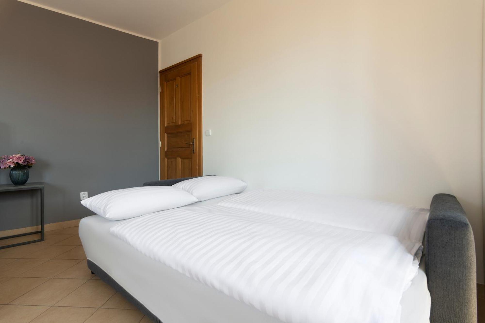Bohemian Dreams Apartments And Suites By Dwellfort Prag Zimmer foto
